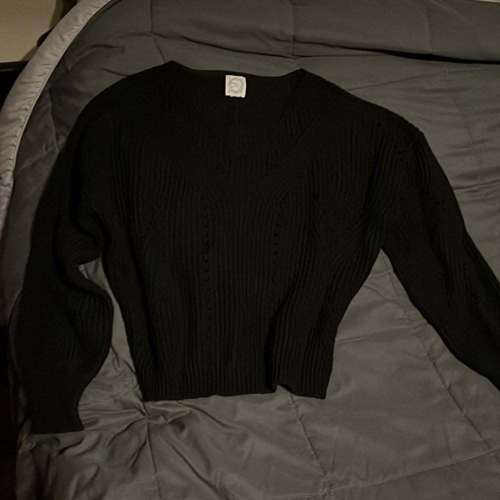 Soft cozy Blue rain brand Black comfy lightweight sweater with pretty detail